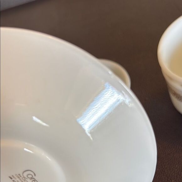 Pyrex Woodland White and Tan Coffe/Tea Mugs Classic Design with saucers - Picture 9 of 9